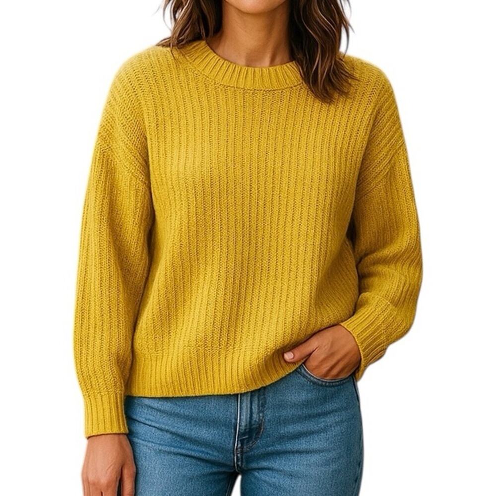 American Eagle Mustard Gold Chunky Knit Sweater Medium Oversized Fall